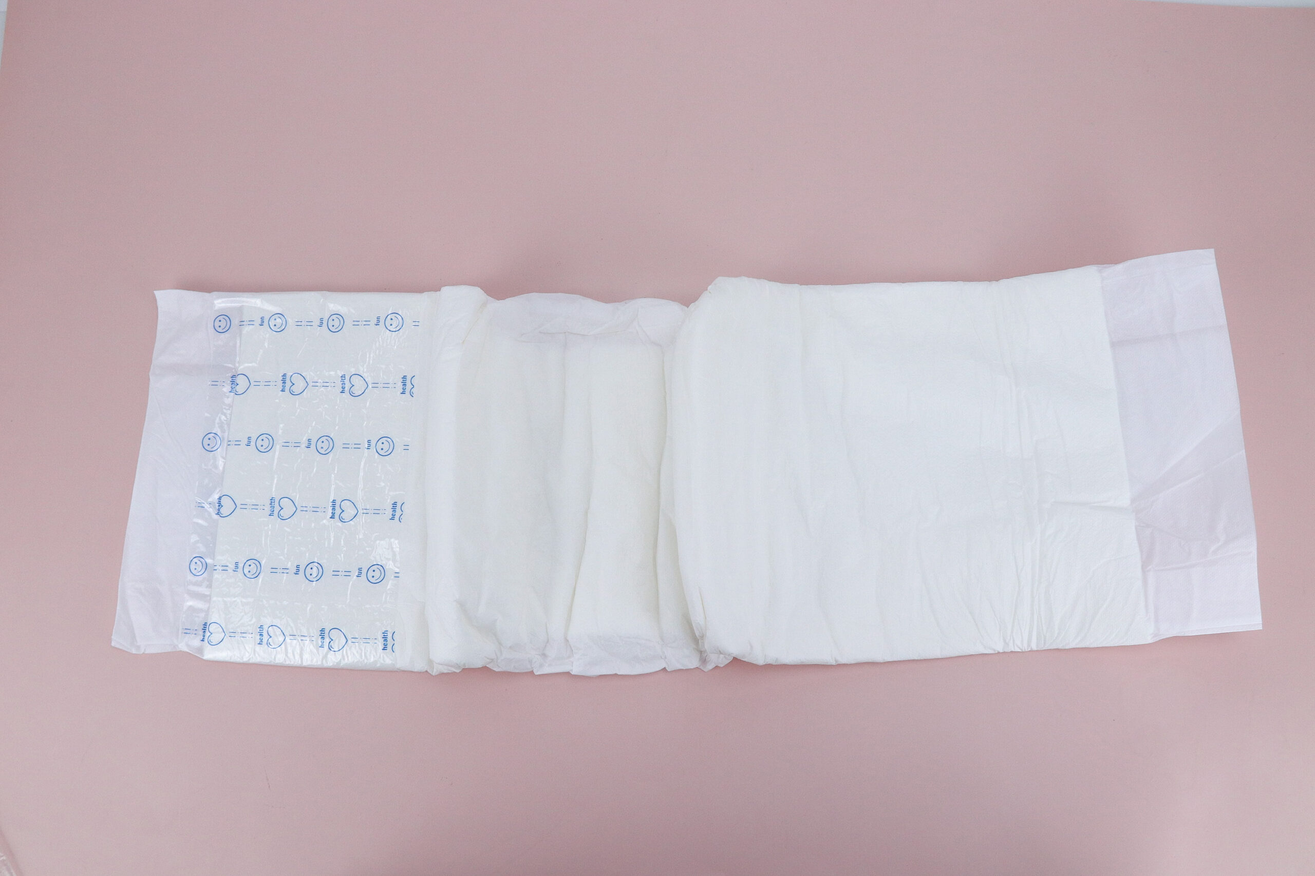 disposable adult diapers